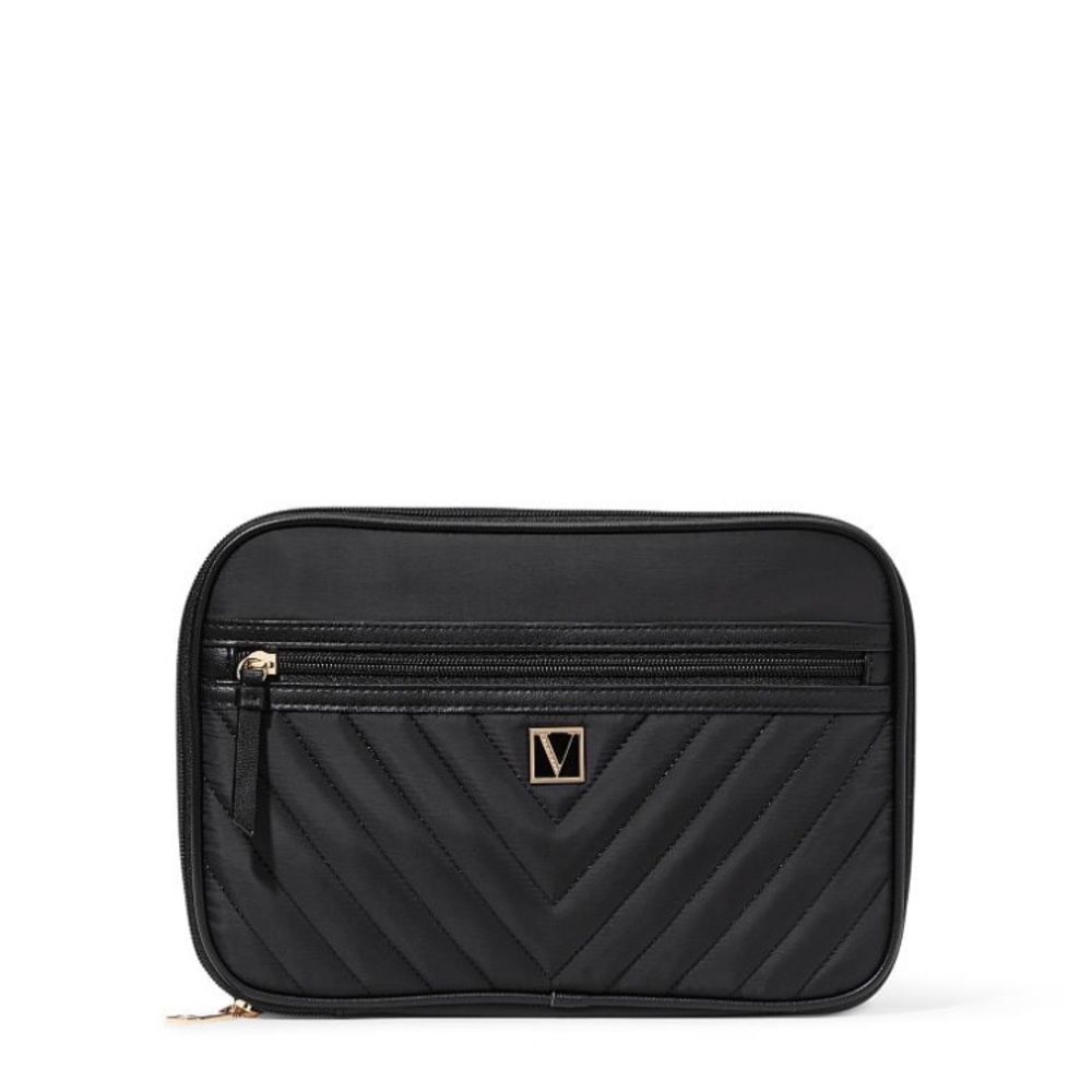Victoria Secret 
The VS Electronic Accessories Case black brand new with tags - Picture 2 of 6